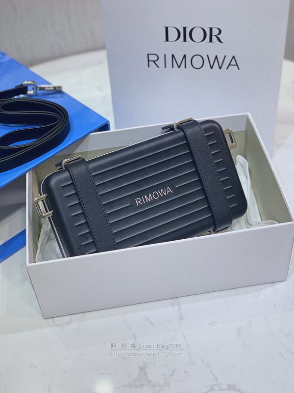 Dior包 迪奧 Dior X RIMOWA膠囊合作系列 磨砂質感的鋁制外殼 Dior高端小箱挎包  Dyd1440